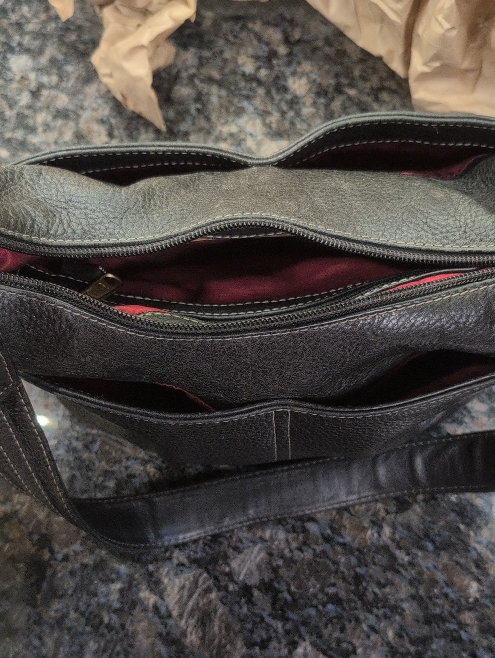 Coronado Genuine Leather Concealed Carry Shoulder Bag - Picture 11 of 16